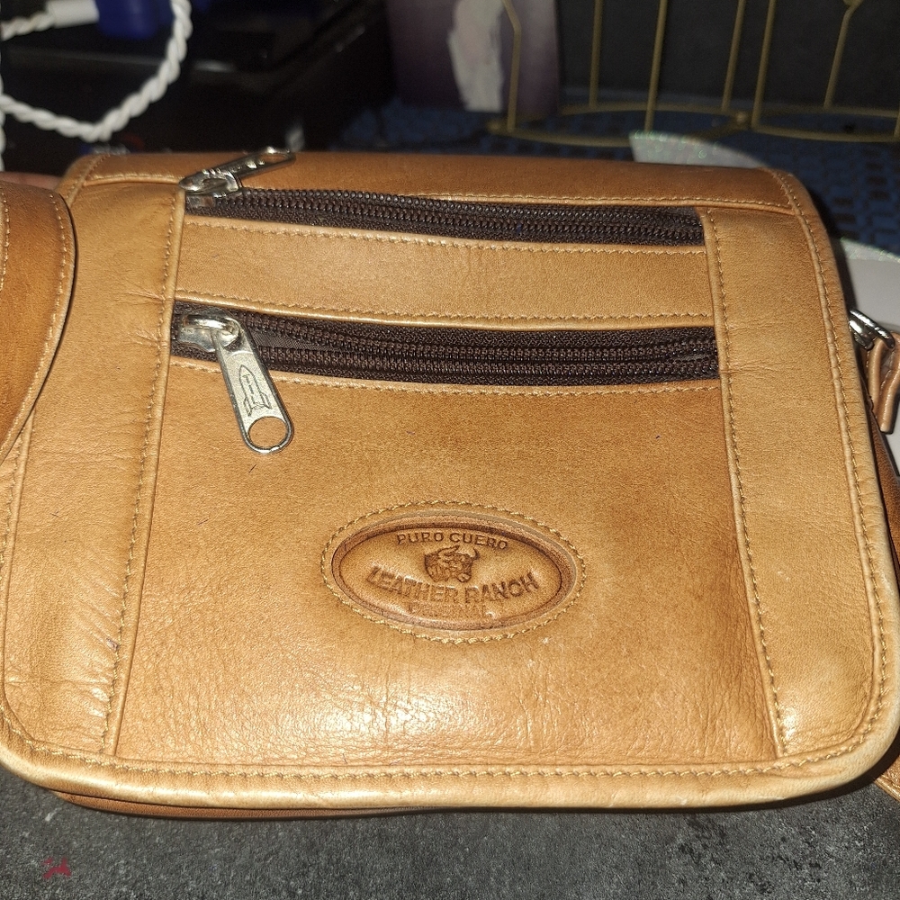 Puro Cuero  Leather CrossBody Purse Bag